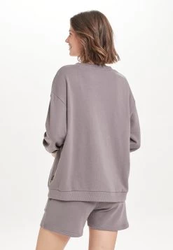 Endurance Beisty - Sweater - Paars-Grijs -Endurance Winkel 1cffb45067464584818cde17792a4158