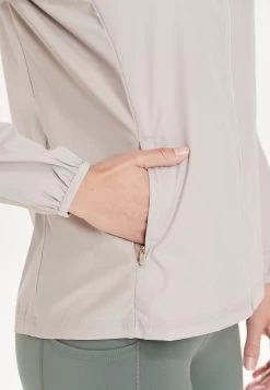 Endurance Runningjack - Atmosphere 12 Endurance Runningjack - Atmosphere -Endurance Winkel 26b60bda43f74ab292feb2a0c256d737