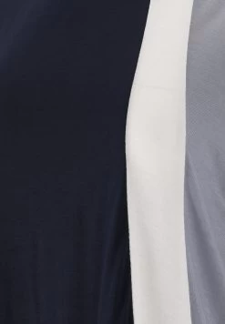 Endurance Carla - T-Shirt Print - Dark Sapphire -Endurance Winkel 3b33b647b52e4b9ea1f631b61bc5d081