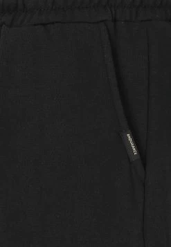 Endurance Bastini - Korte Broeken -Black -Endurance Winkel 715719bf29af4f16b42fa493257ccac9