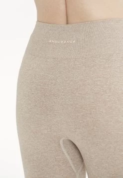 Endurance Legging -Warm Taupe -Endurance Winkel 8dc7ca3a59fc4f55be41c0bd7cbfb58a