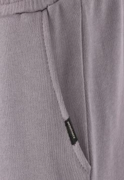 Endurance Beisty - Korte Broeken - Shark 15 Endurance Beisty - Korte Broeken - Shark -Endurance Winkel bbd4b4c6f94e4cc2aad2571bbedf40b8