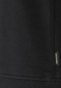 Endurance Bastini - Trui - Black -Endurance Winkel edcc4aa013c34abfa6d2f8997a9028b5