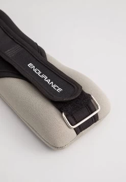 Endurance Fitness / Yoga - Black -Endurance Winkel fefdd5dc33104de6ae36811e6dc6583a